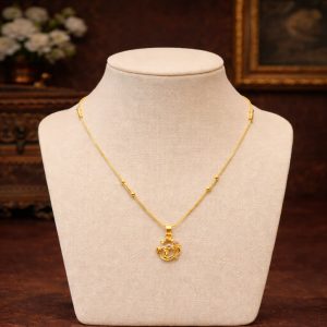 Elegant OM Gold-Polish Pendant Chain – Unisex