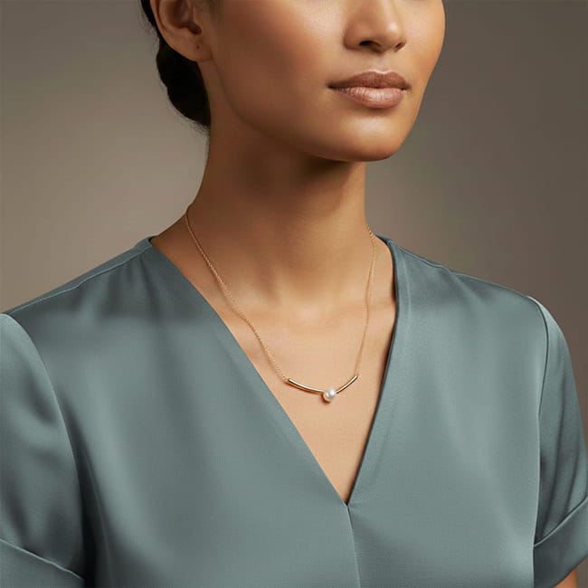 Minimal Curved Bar Necklace for Women | Gold Plated Anti-Tarnish Necklace